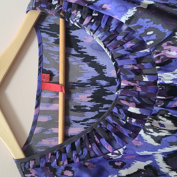 Purple patterned Dress - Picture 2 of 3